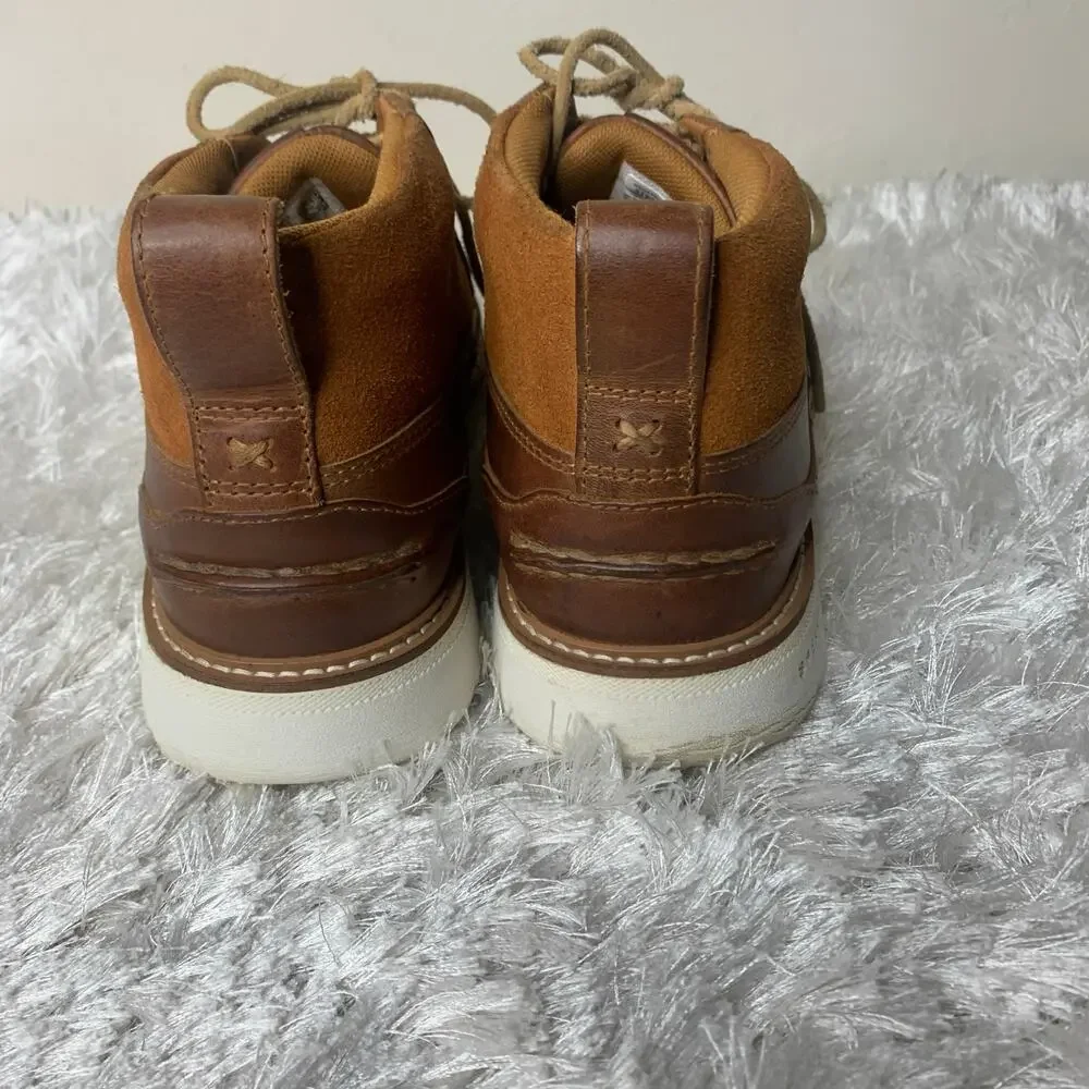 Sperry leather suede